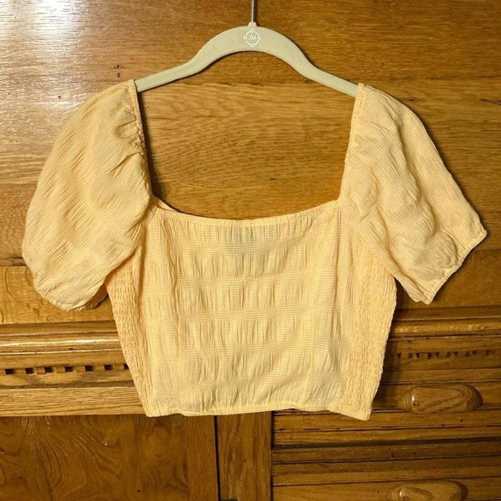 Forever 21 Cottagecore Yellow Gingham Smocked Puff Sleeve Crop Top Honeycore